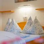 Maria Casa de Férias *